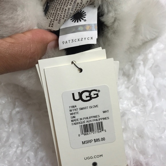 UGG Genuine Dyed Shearling Trim Tech Gloves - Picture 5 of 7
